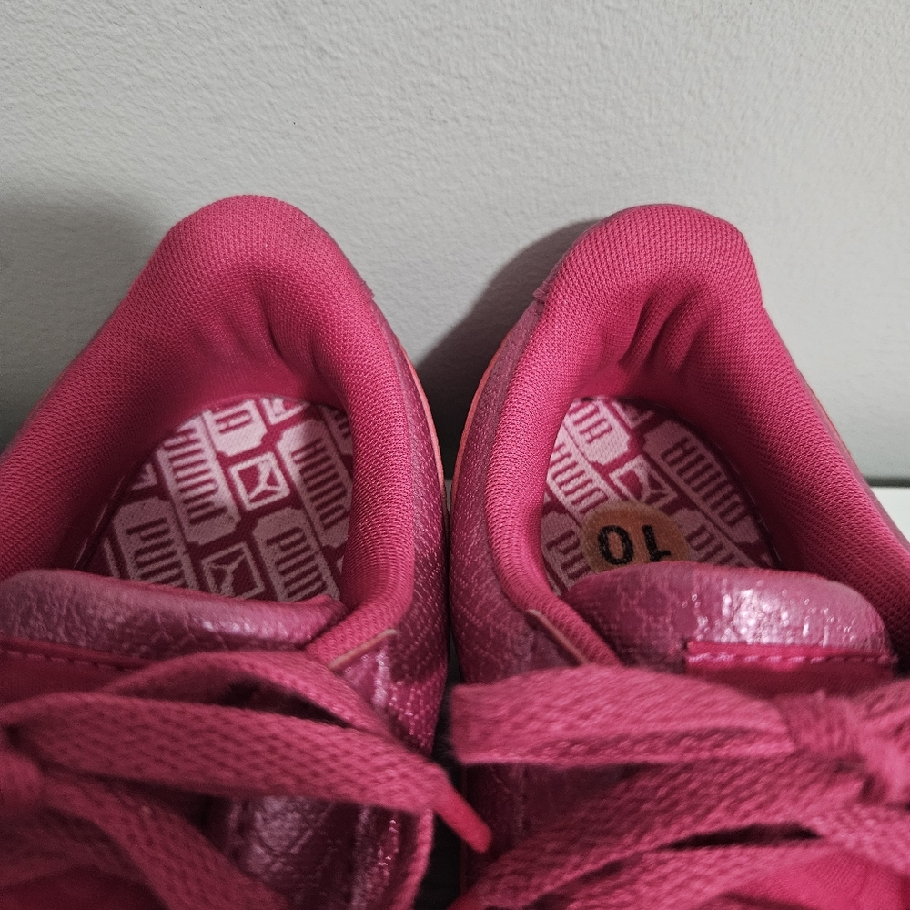 Puma Classic Pink Snake Skin Shoes Size 10 - Picture 3 of 10